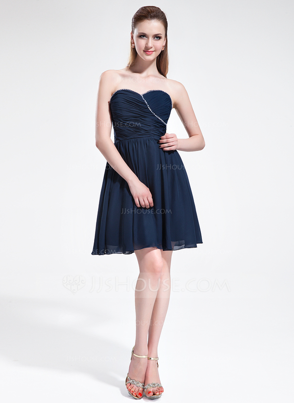 2022 Bridesmaid Dresses Sweetheart Knee Length Chiffon With Handmade Flower A Line