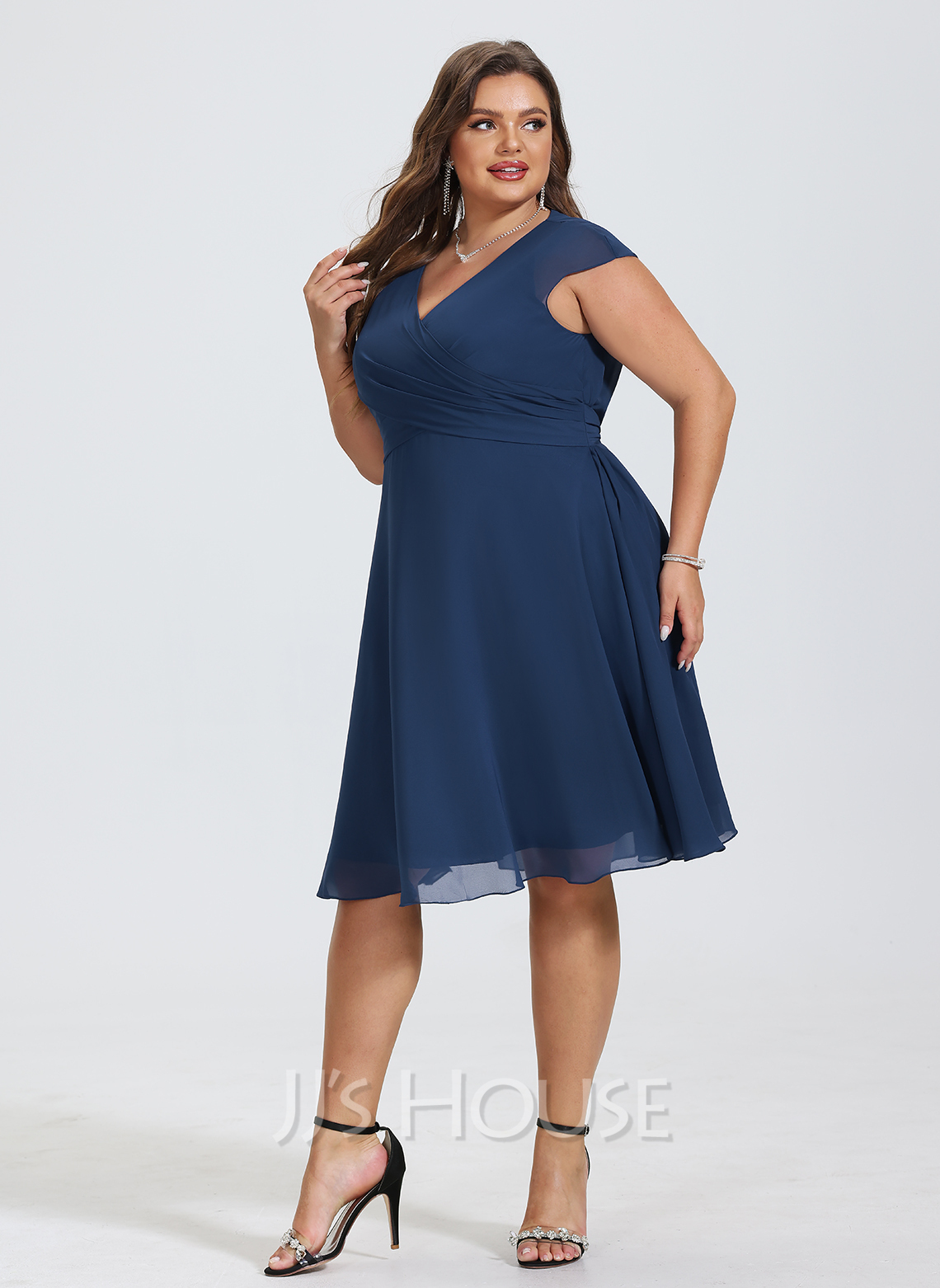 A-Line V-neck Knee-Length Chiffon Cocktail Dress With Ruffle (016230173 ...