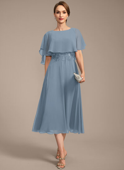Robe trapèze avec paillettes en mousseline